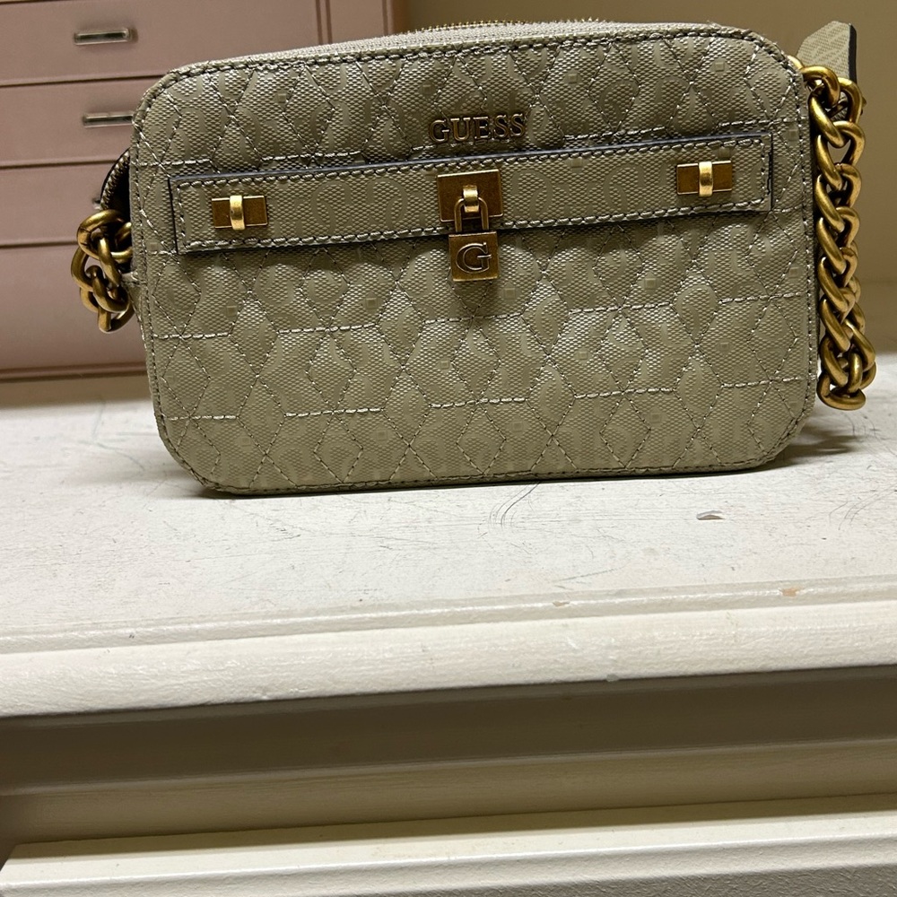 GUESS Olive Quilted Crossbody Bag with Gold Chain
